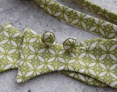 Banded cuff links to match your tie in silver tone