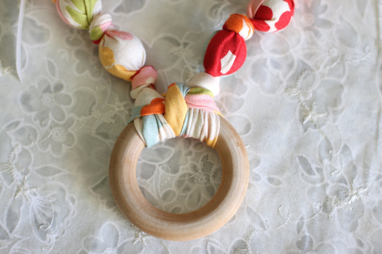 Teething Ring Necklace for Breastfeeding/Nursing Necklace, Teething Necklace, Babywearing, Fabric Necklace