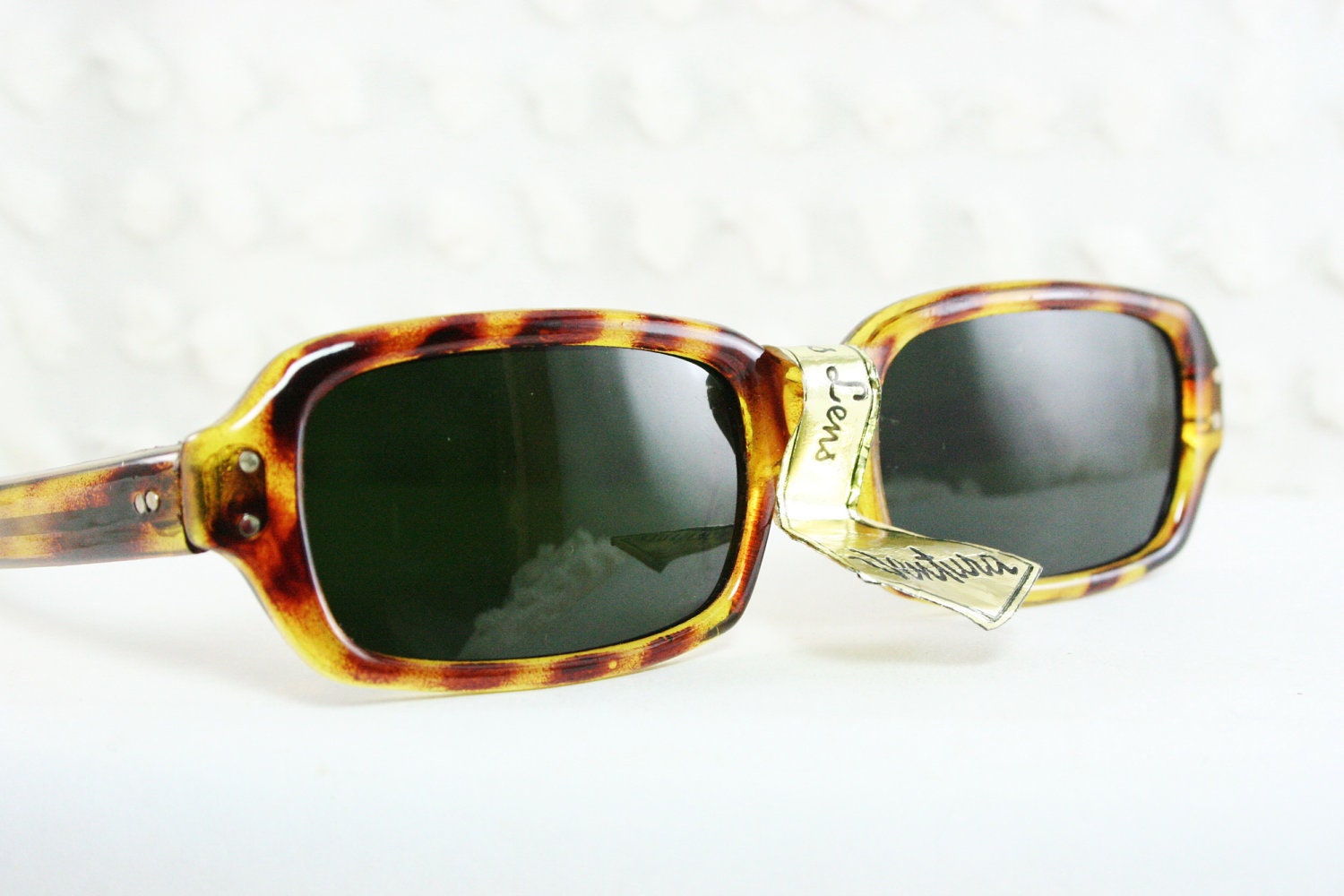 1960's Sunglasses Slim Tortoise Horn Rim Rectangular Frame Diagonal Stripe Mod Tint Non Prescription Lens NOS Ventura Foil Tag Japan