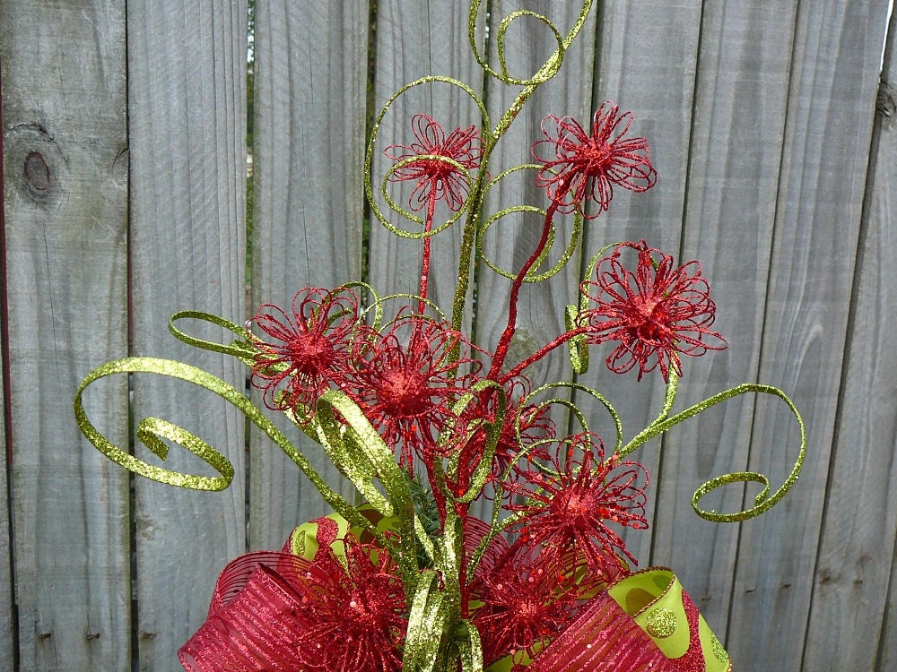 Christmas Tree Topper - Double Sided Tree Top Bow and Additional Tree Top Wildness