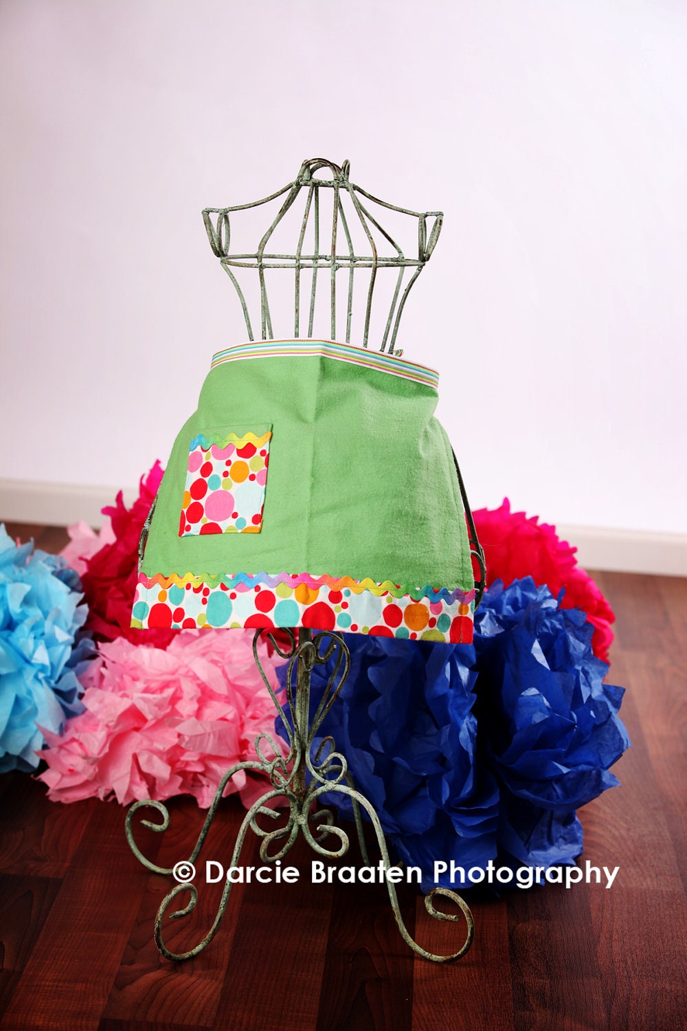 Mashmallow Cream Apron