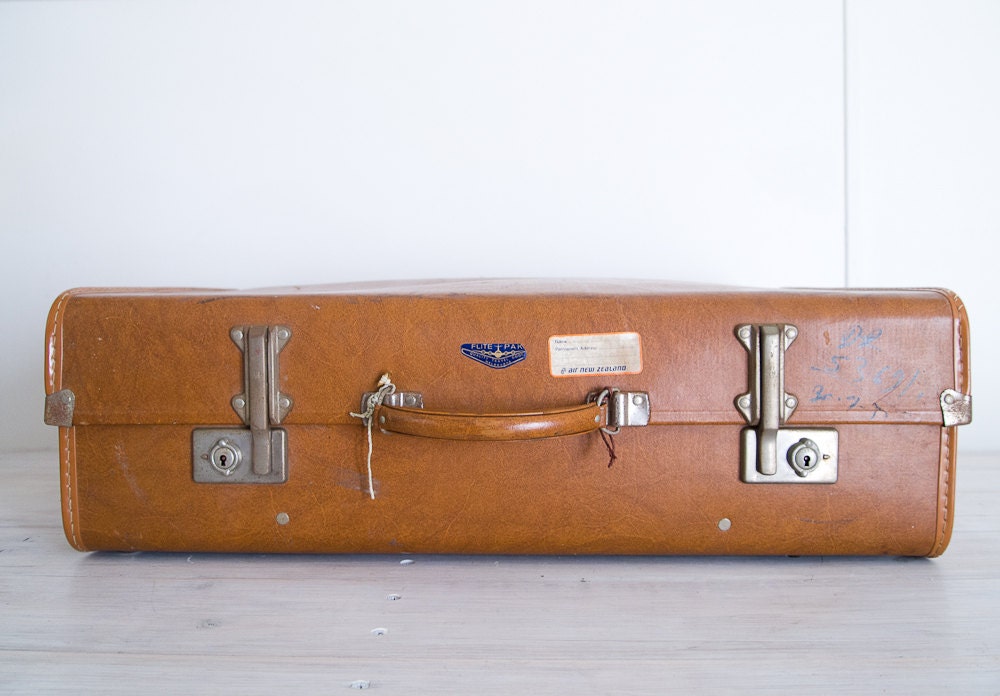 vintage large tan expandable suitcase