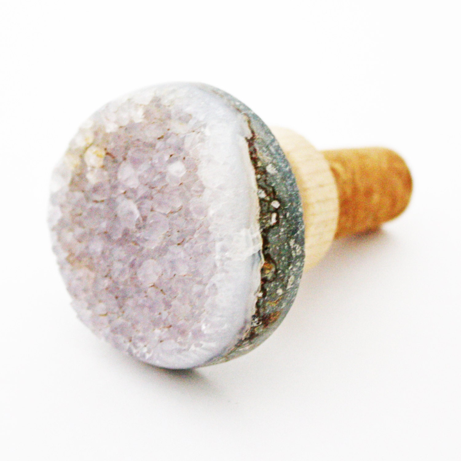 Handmade Wine Stopper. Lavender druzy crystal wine cork.  A unique host or hostess gift. Special Edition.
