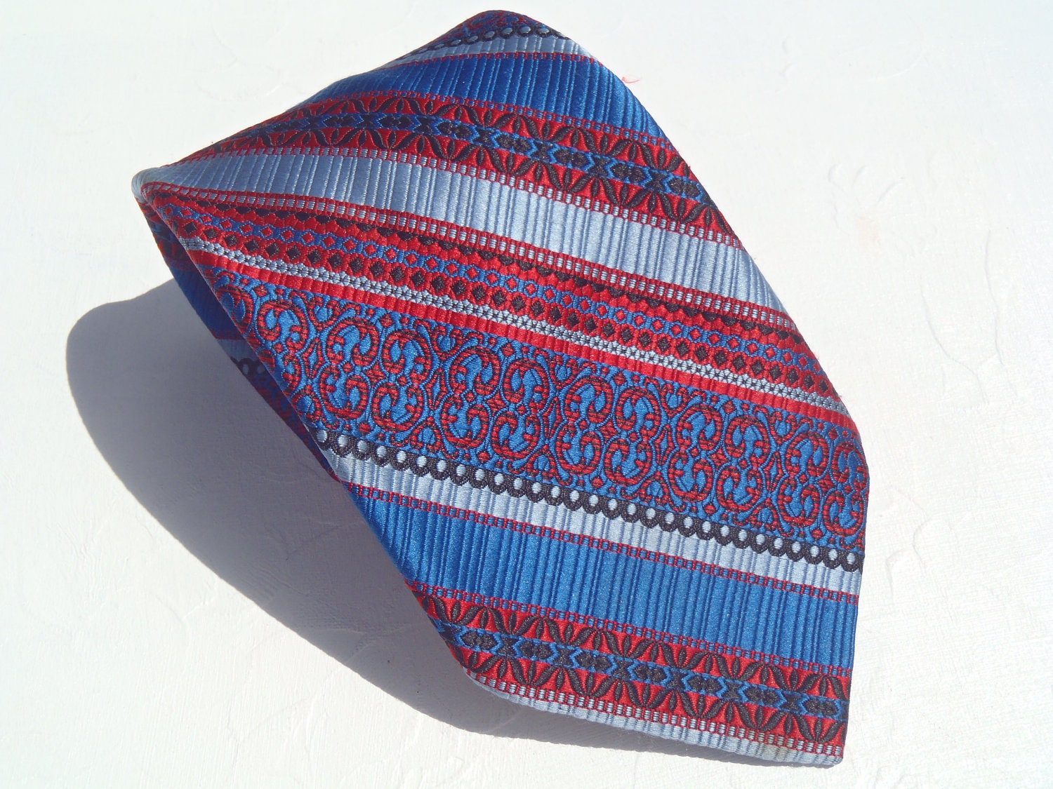 Vintage 1970s Blues and Red Diagonal from Sears Mens Store