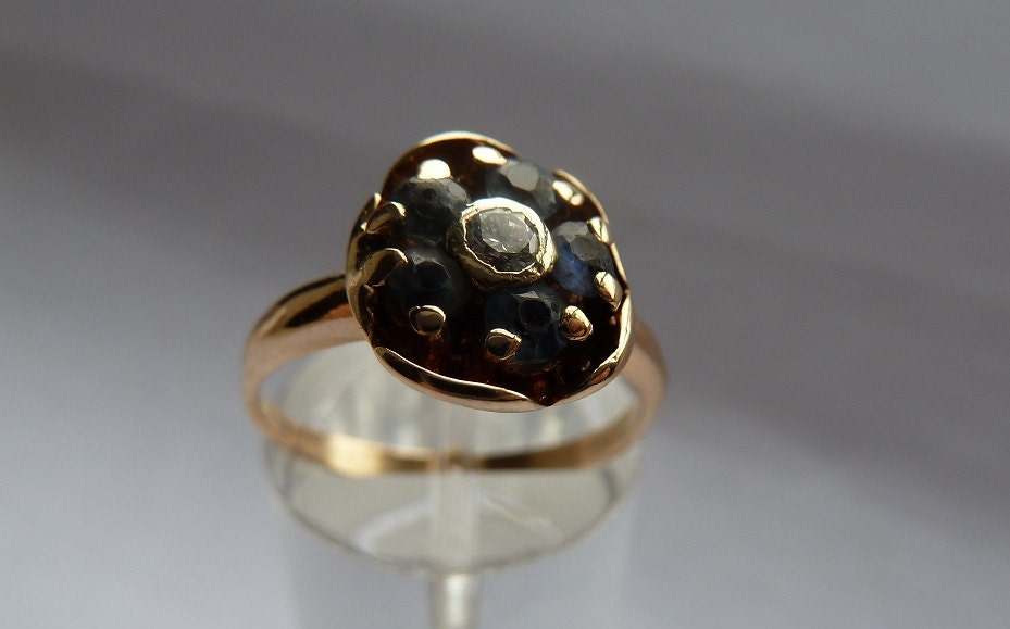 On hold & final payment// Antique Victorian Blue Sapphire and Diamond Flower Cluster Ring (14K)