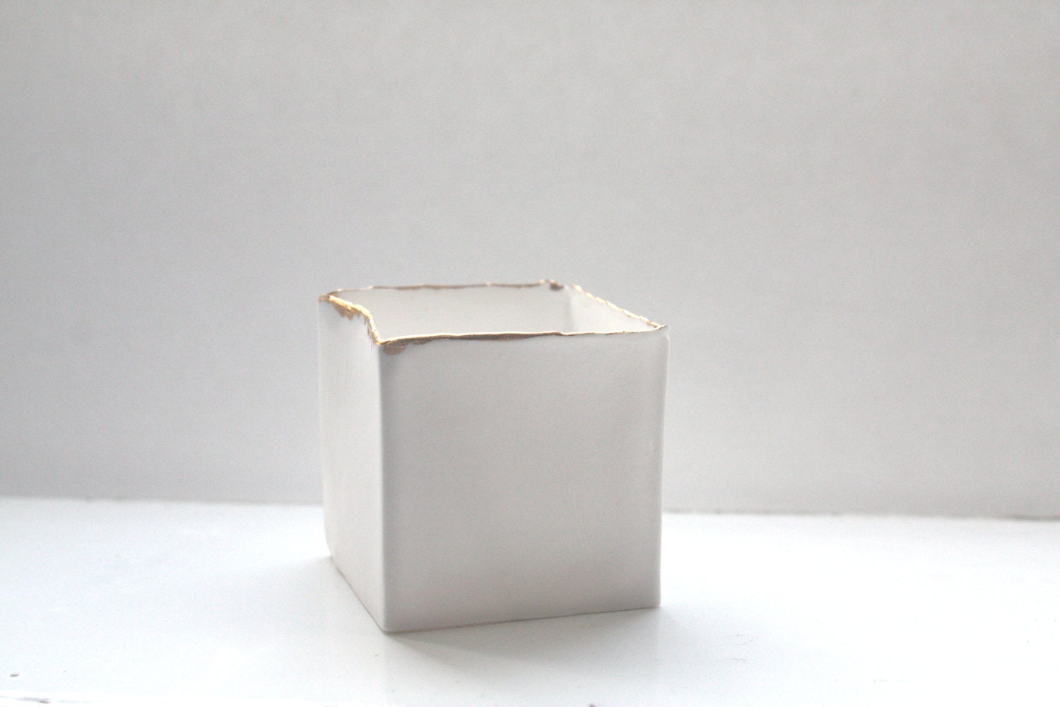 Small snow white cube made from English fine bone china and real gold rims - geometric decor - madebymanos