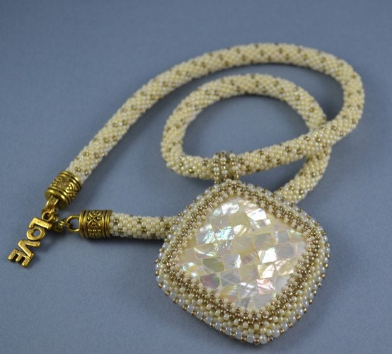 Necklace with shell Toho beads - BeadsAmi