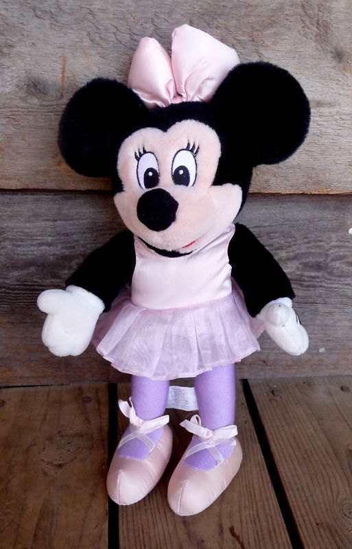 minnie mouse ballerina figurine