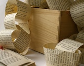 Vintage book pages paper chain - wedding venue decoration/garland. DIY
