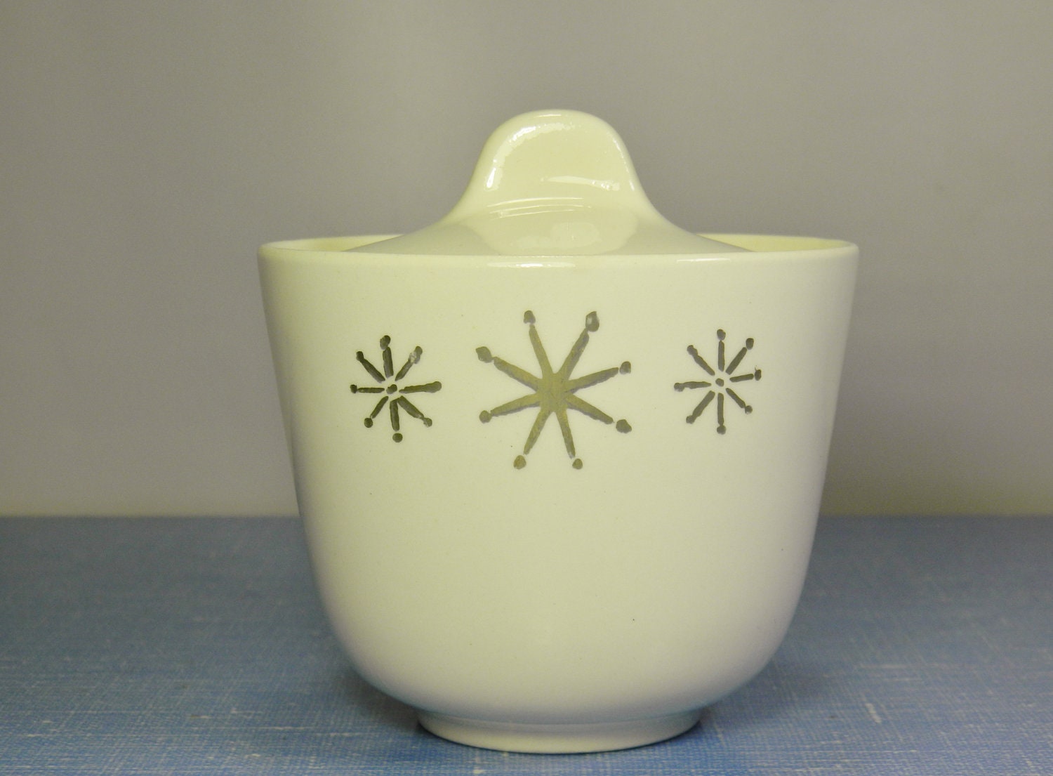 Mid Century Sugar Bowl - Atomic Star burst - Cream and Gold
