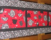 Teapot  Table Runner made with fabric from Henry Glass