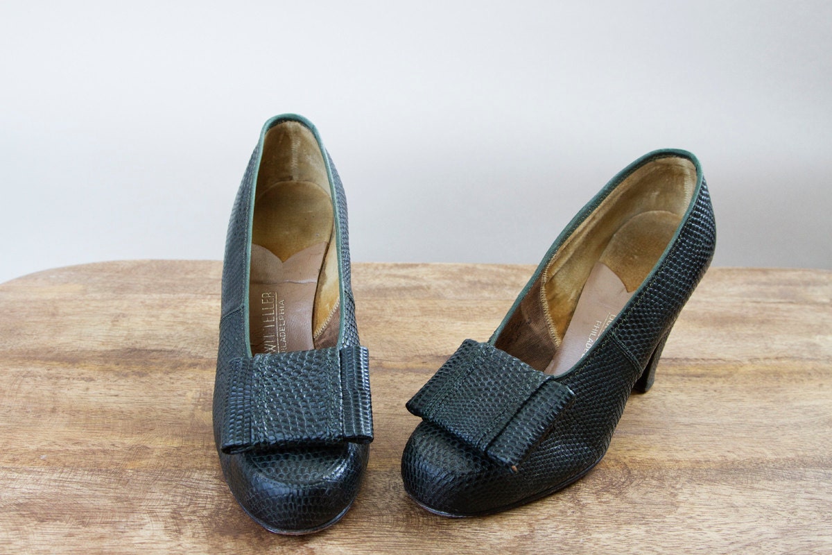 1940s Heels - 40s Heels - Dark Green Reptile Pumps 7