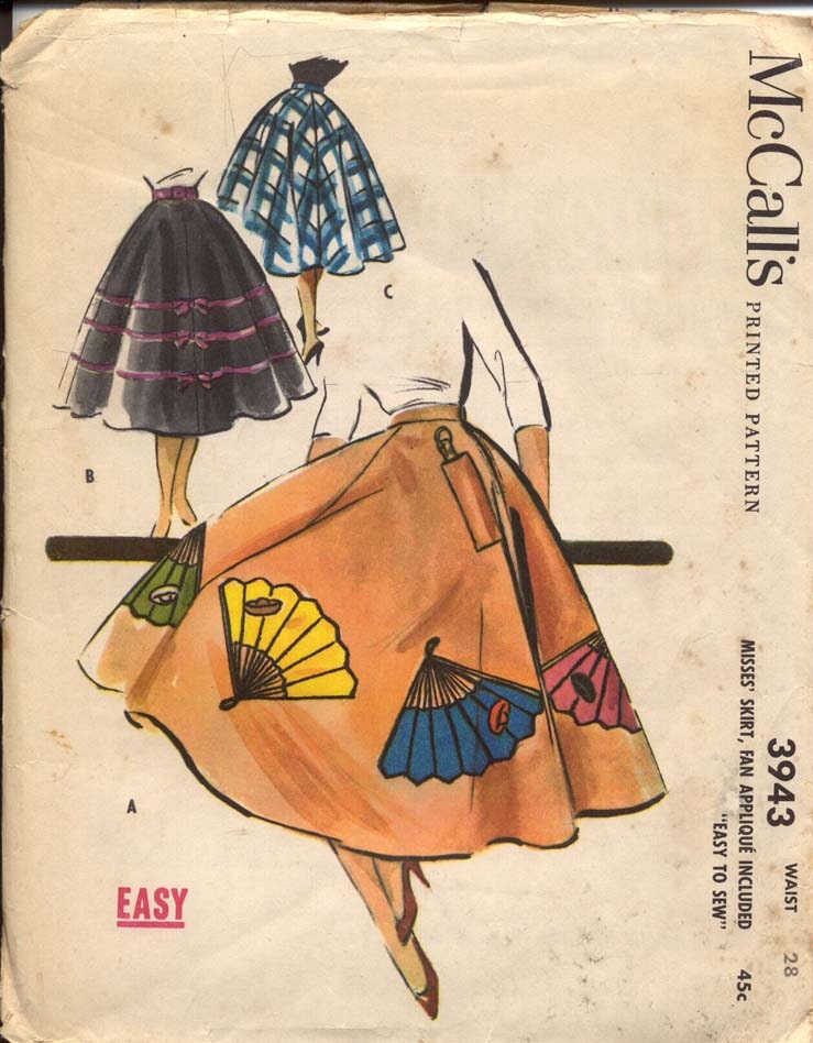 McCalls 3943 Misses 1950s Circle Skirt Pattern Fan Applique and Pocket for Fan Poodle Skirt Womens Vintage Sewing Pattern Waist 26 UNCUT