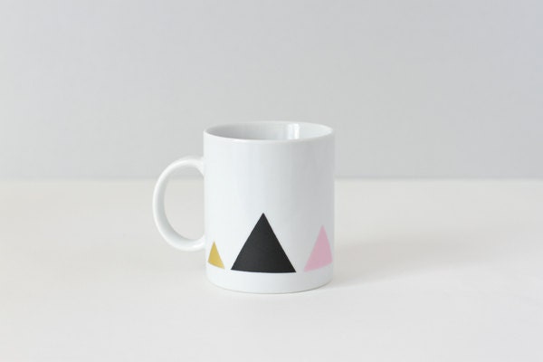 Geometric triangle mug