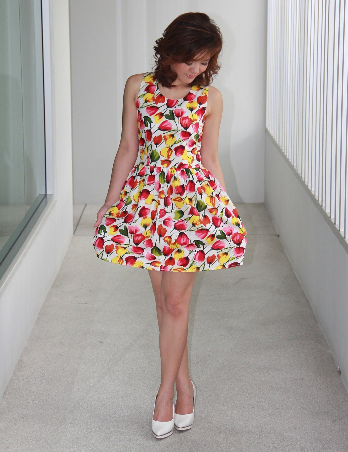 SALE 30%OFF, Pretty mini dress, yellow and orange poppies on a white fabric, Large size - ampidou