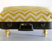Suitcase Pet Bed, Extra Fluffy, Yellow Chevron Pillow, Grey Suitcase