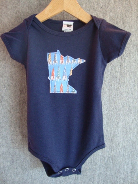 minnesota rocket onesie navy blue any state custom 6-12-18m 2,4,6 tee