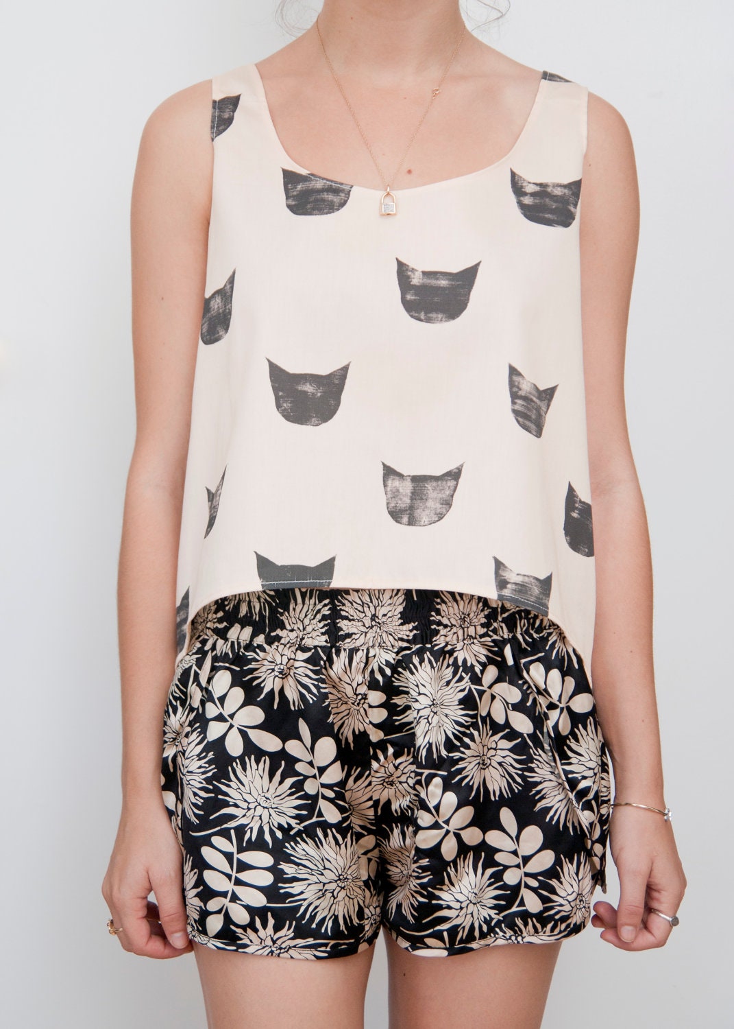 Black Cat Curved Hem Tank