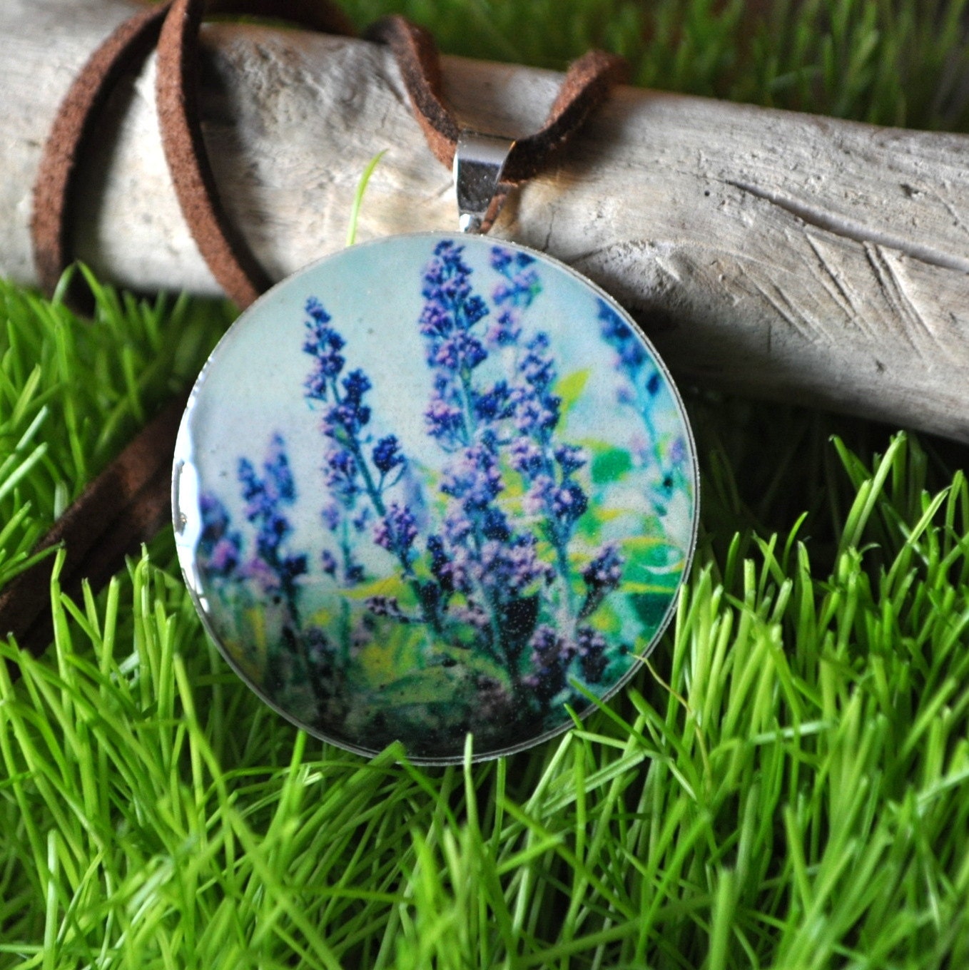 The Lilacs Silver Plated Pendant Necklace