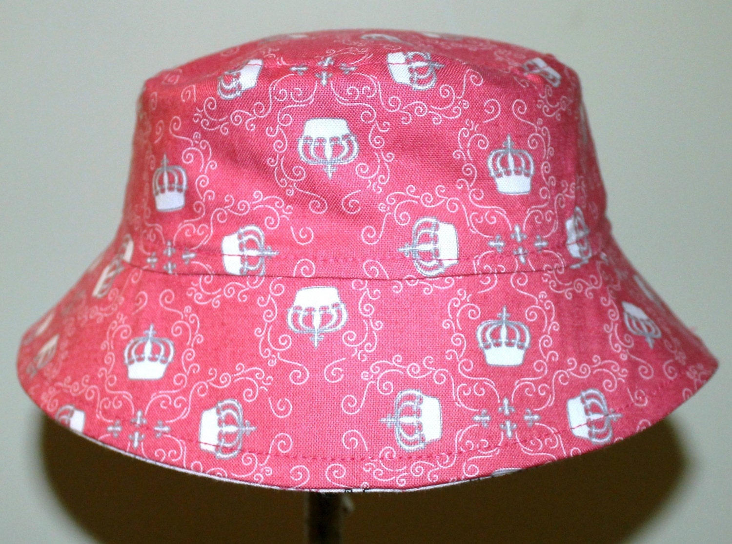 Kids Child Children Reversible Fabric Bucket Hat Crowns & Words