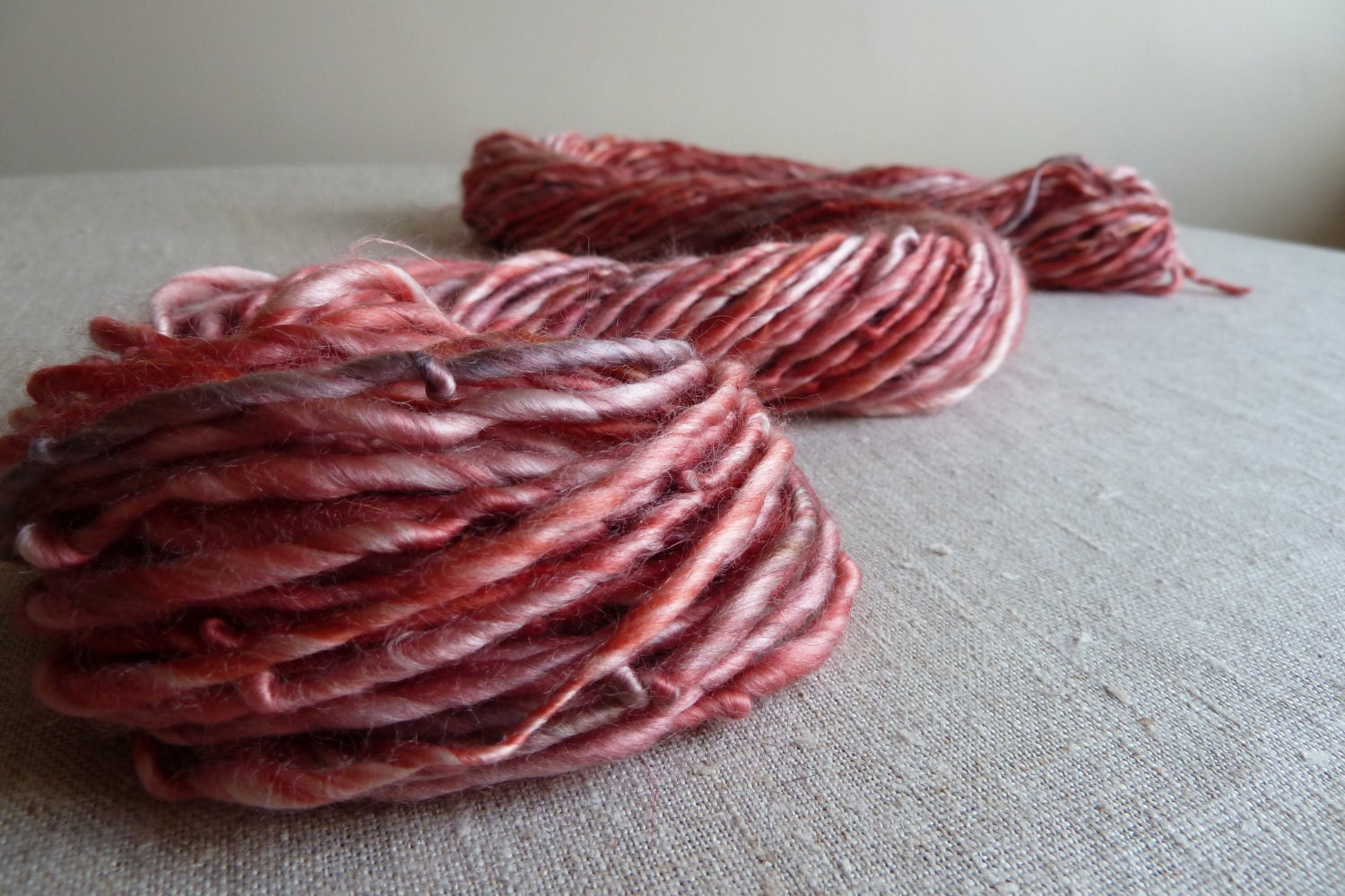 Handspun yarn, pure milk protein