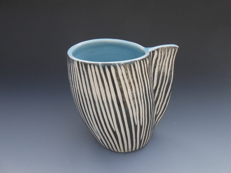 MOD Porcelain Mug black white