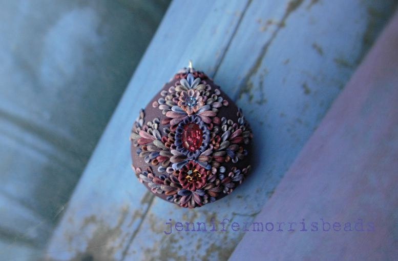 cirque de libellule - chocolate plum version  - playful deco pendant