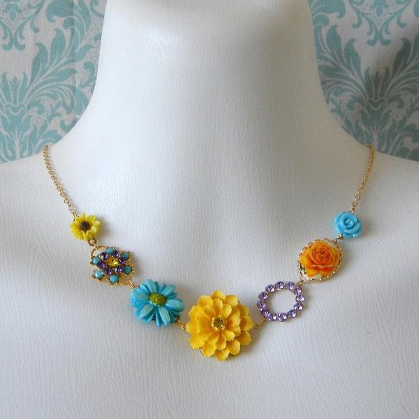 Lemon Aqua Lavender Daisy Rhinestone Flower Necklace