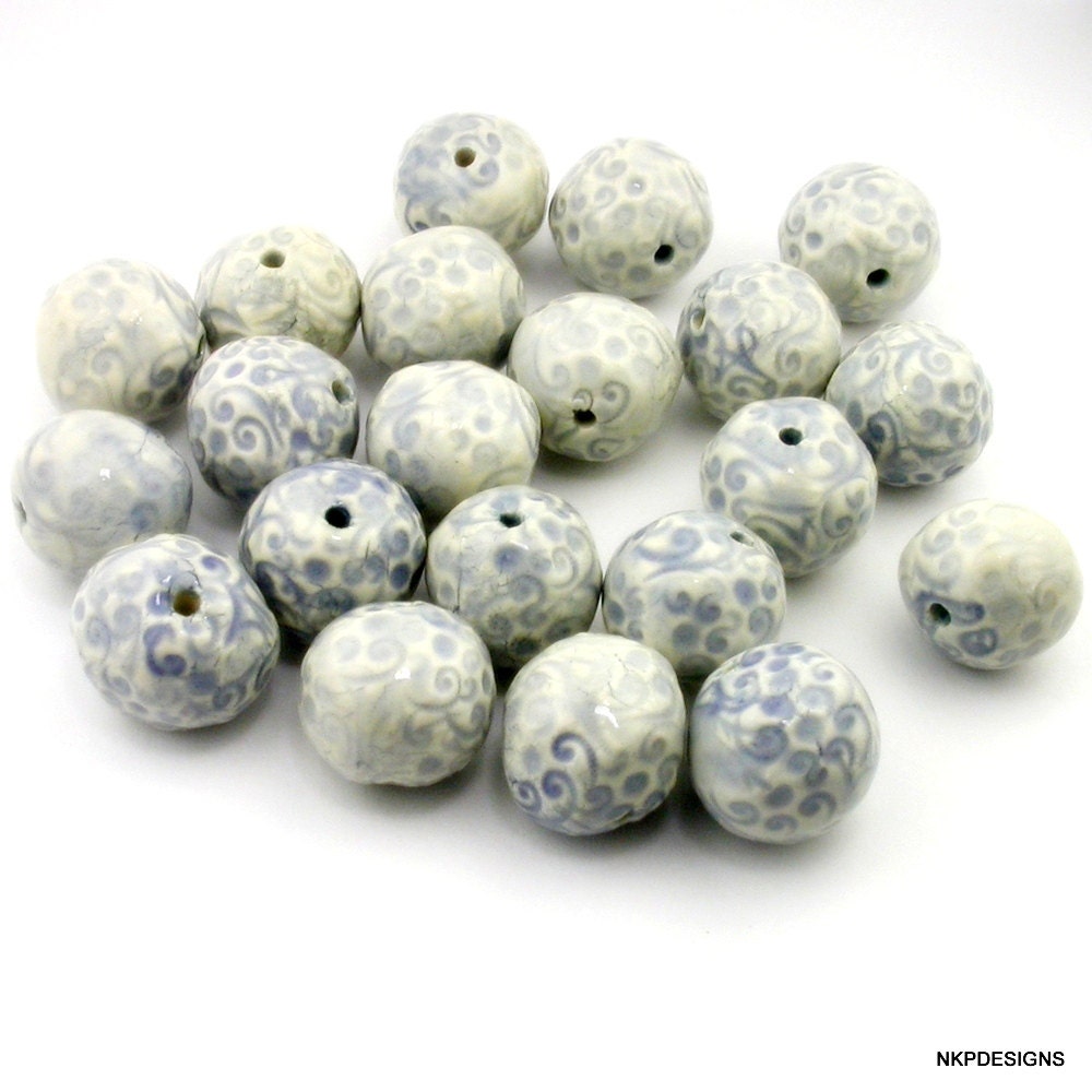 Creamy Vanilla Blue Delicate Scroll Ceramic Beads