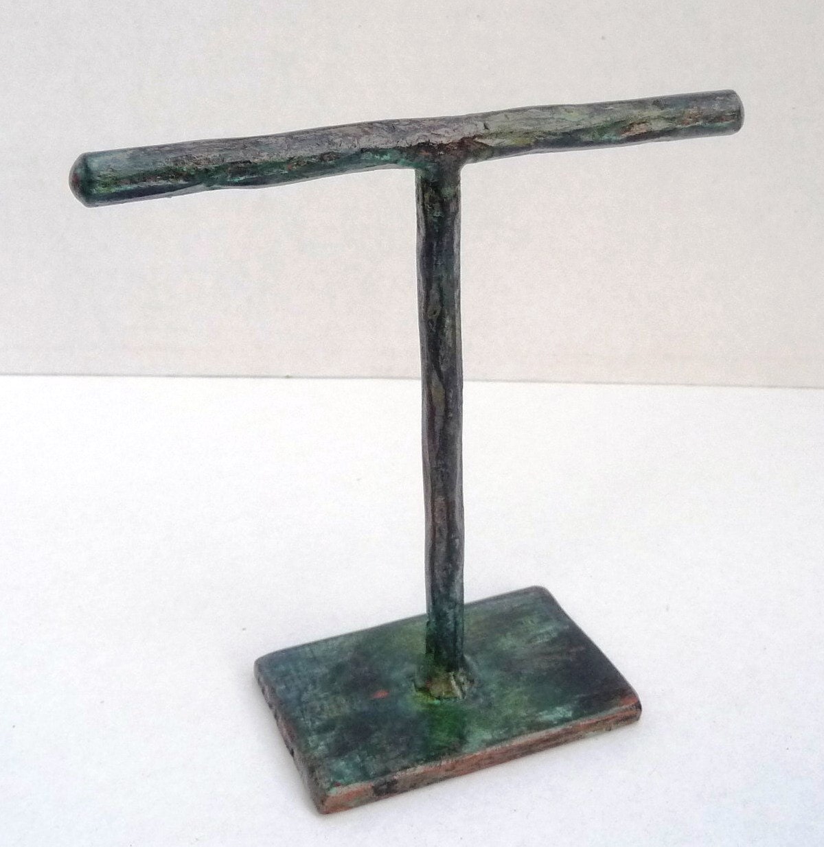 MOXIE METAL  Bracelet Holder 1- 5 x 5.5 inches