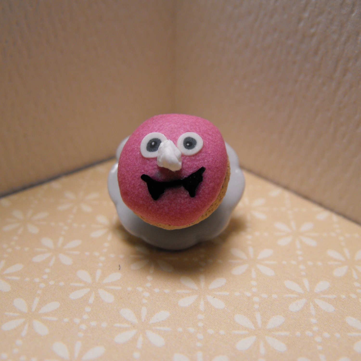 Scary Berry Cupcake perfect for Monster High