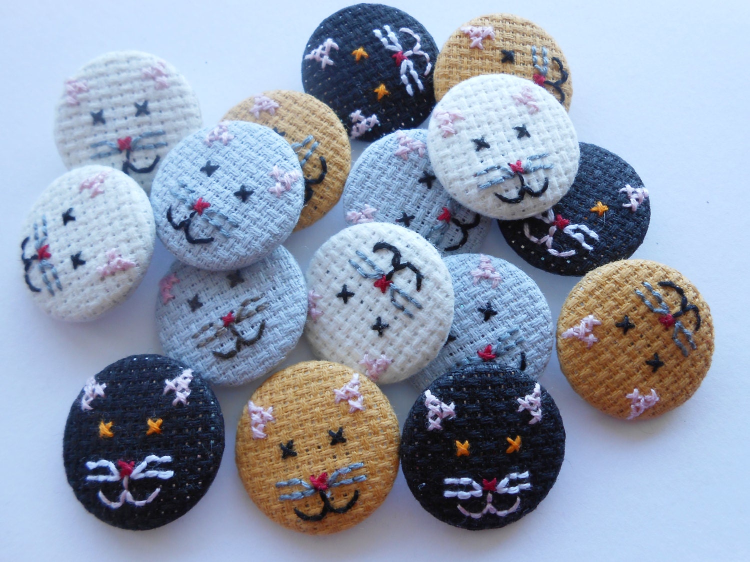 Kitten Button Badge Hand Sewn in Cross-Stitch Available in Grey Cream Black and Ginger Perfect for Cat Lovers