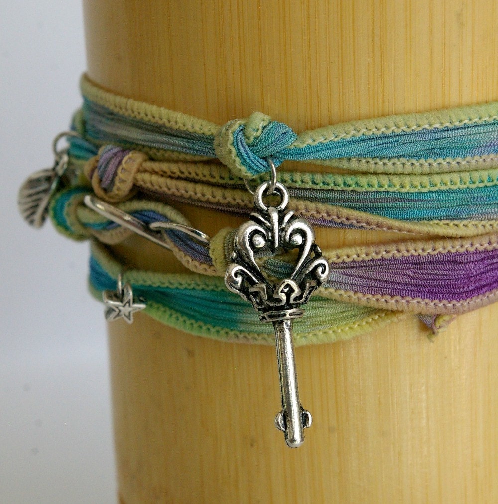 Yoga Silk Ribbon Charm Bracelet : Natural Hand Dyed Wrap with Victorian Key Charm