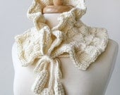 Fiber Art Scarf - Luxurious Merino Wool Hand-Knit Scarflette - Women Fashion Accessories