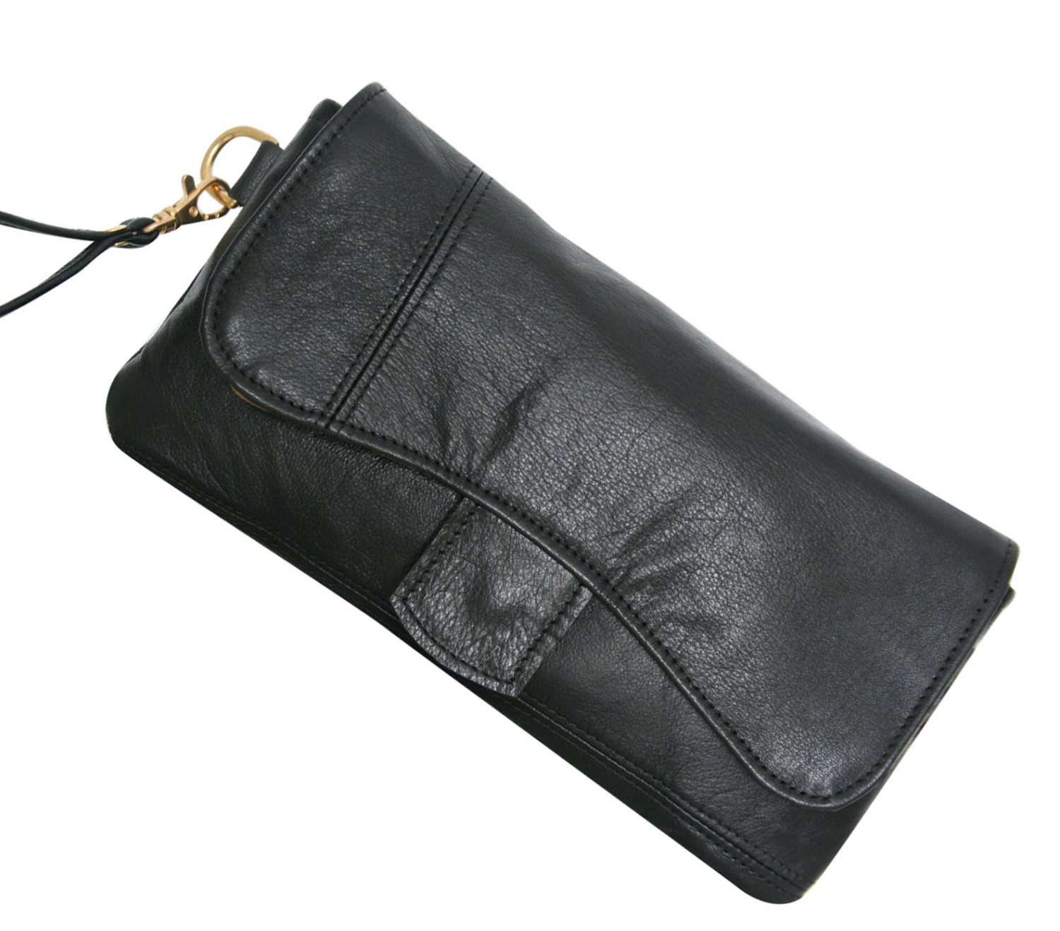 Entourage Wristlet- Made of Black Recycled Leather