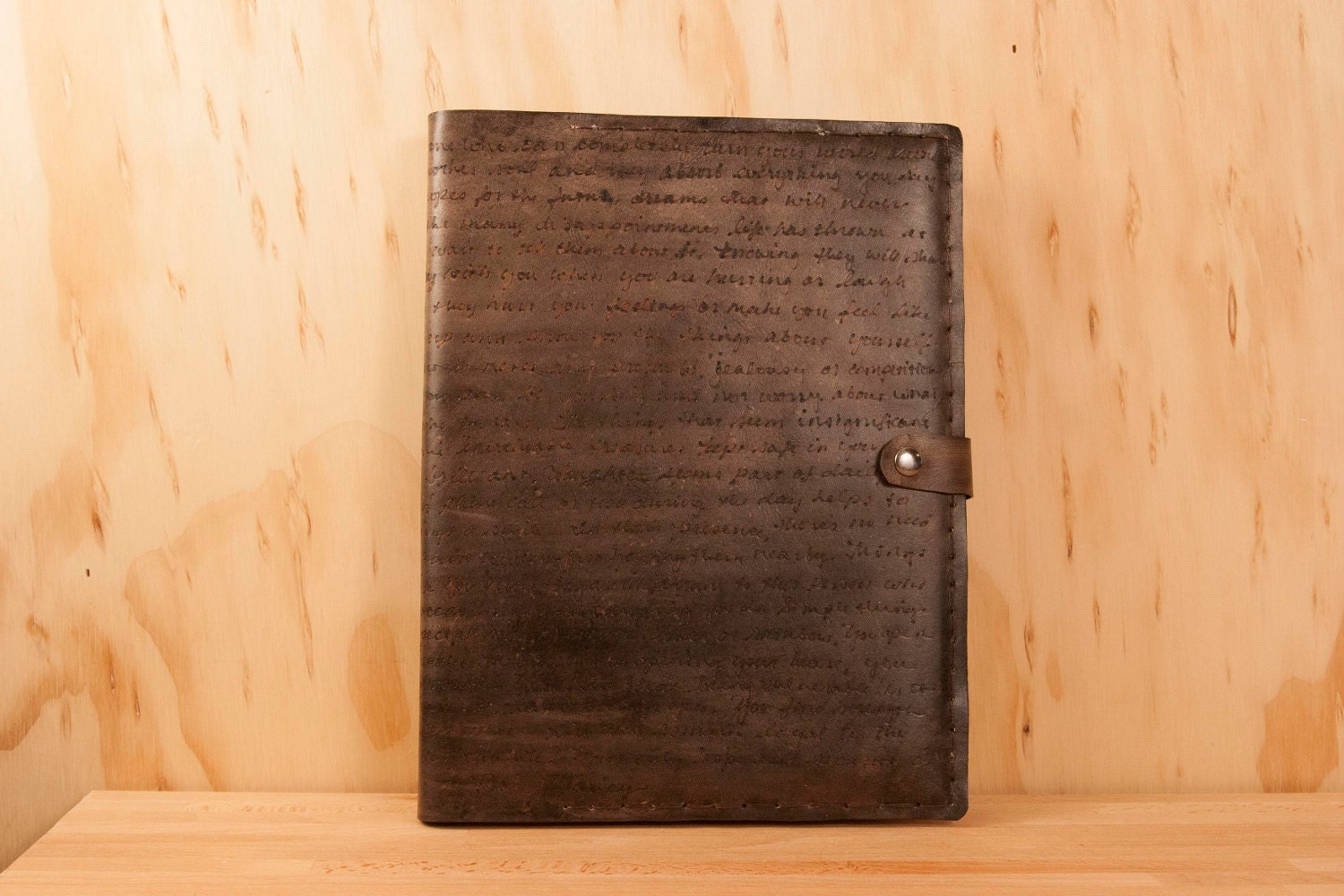 Large Leather Sketchbook - Personalized Smokey pattern in Antique Black