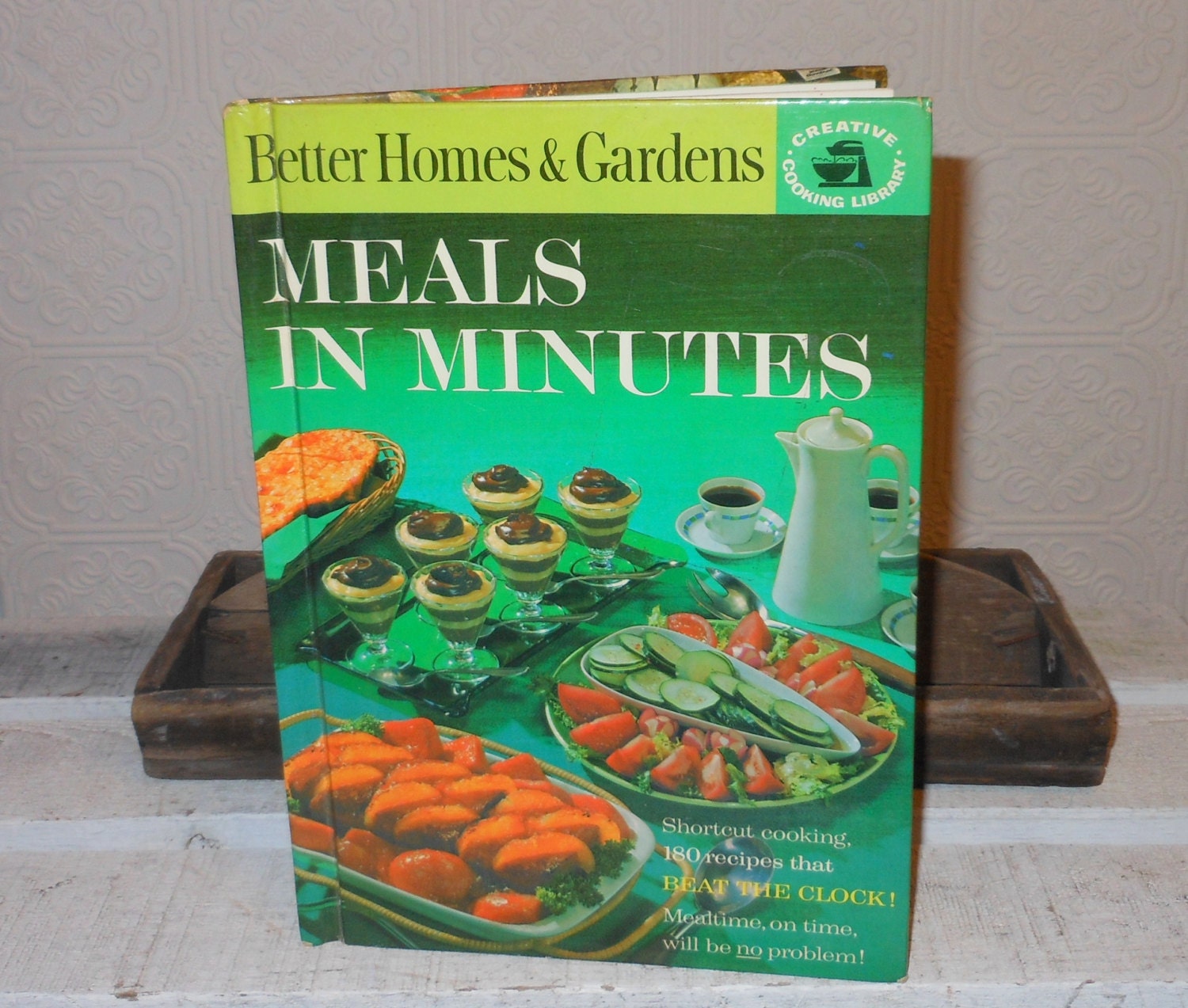 1960s vintage  cookbook  meals 180 recipes Better Homes and Gardens