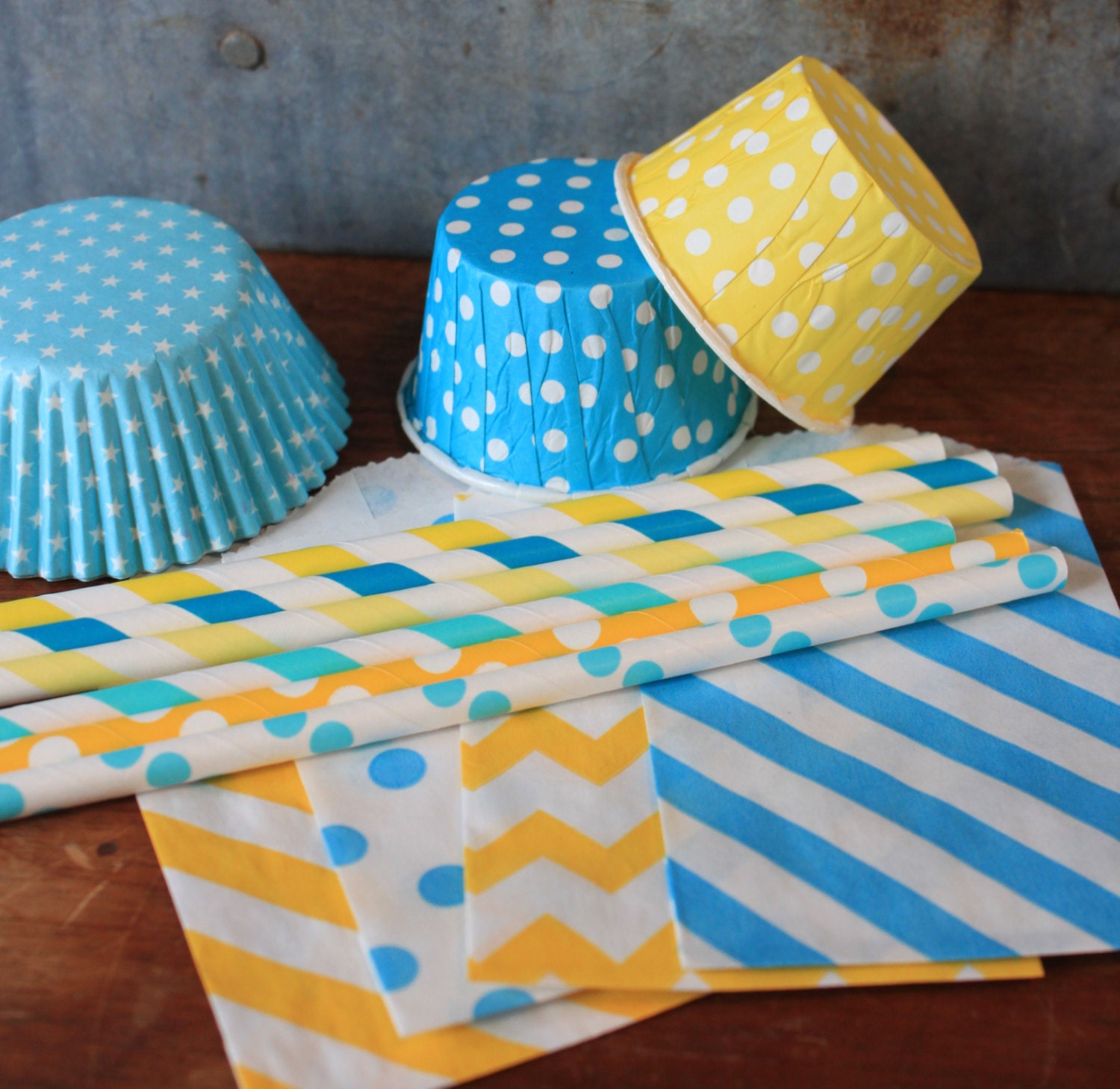 Party Pack - Aqua and Yellow Paper Straws, Baking Cups, Favor Bags, Bakers Twine Il_570xn