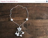 SALE 25% OFF 1940s necklace / white lantern necklace / tassel necklace