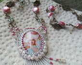 Marie Antoinette Victorian Beaded Cab Necklace with Bracelet