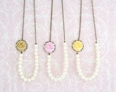 Pearl Necklace - Flower Necklace - Bridesmaids Gifts - Choose Your Color