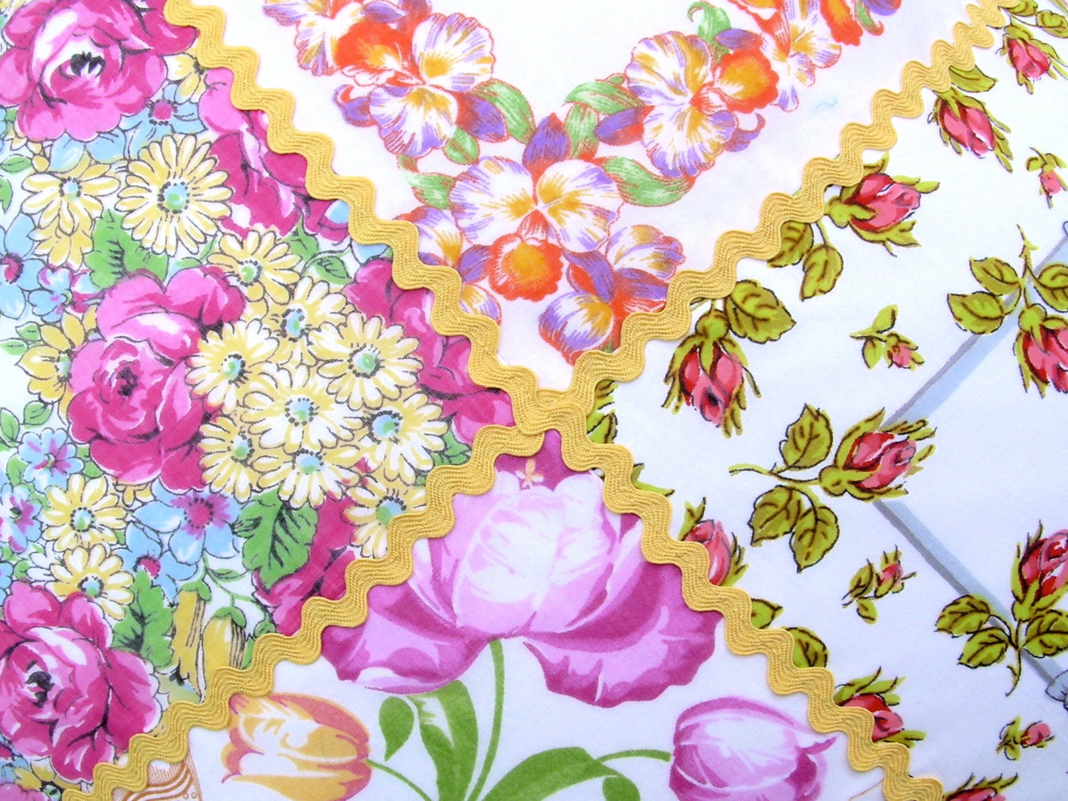 Vintage Hankie Pillow - 22" img