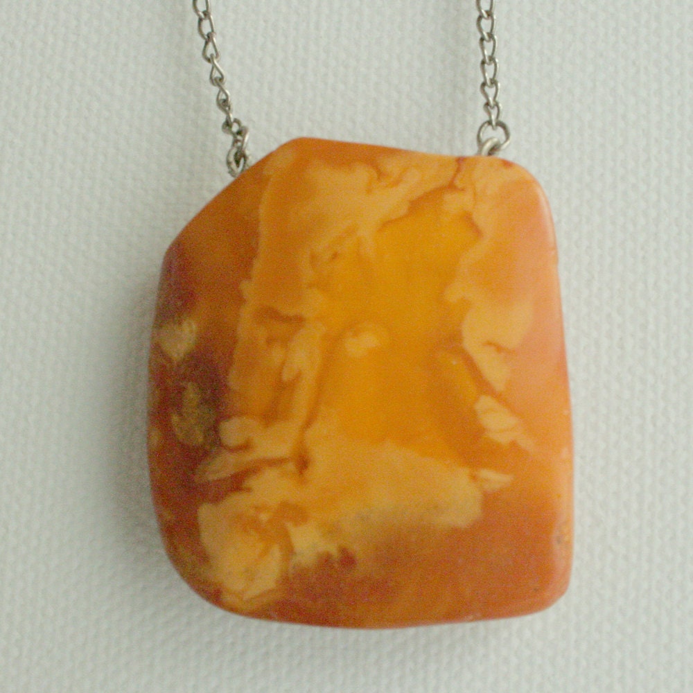 Amber piece with chain----pendant, vintage, neck piece
