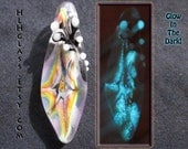 GLOW in the DARK Pendant Rainbow Tye Dye GRATEFUL Dead Lampwork Glass Dancing Bear Boro Music Lovers Deadhead Pendant Focal Boro Bead