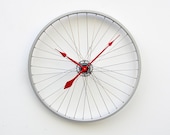 Recycled Bike Wheel clock