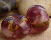 TENDER LOVE Beads - Set of Two Handmade Lampwork Beads