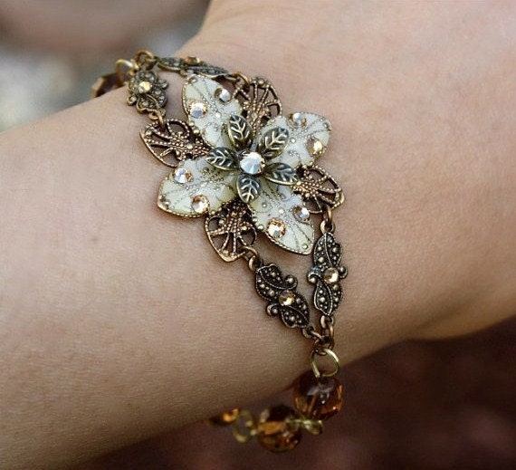 FREE matching earrings Ivory flower bracelet - weddings jewelry bridal jewelry ivory flower everyday wear jewelry