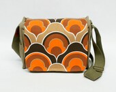 Tali - saddlebag customized with original vintage fabric.
