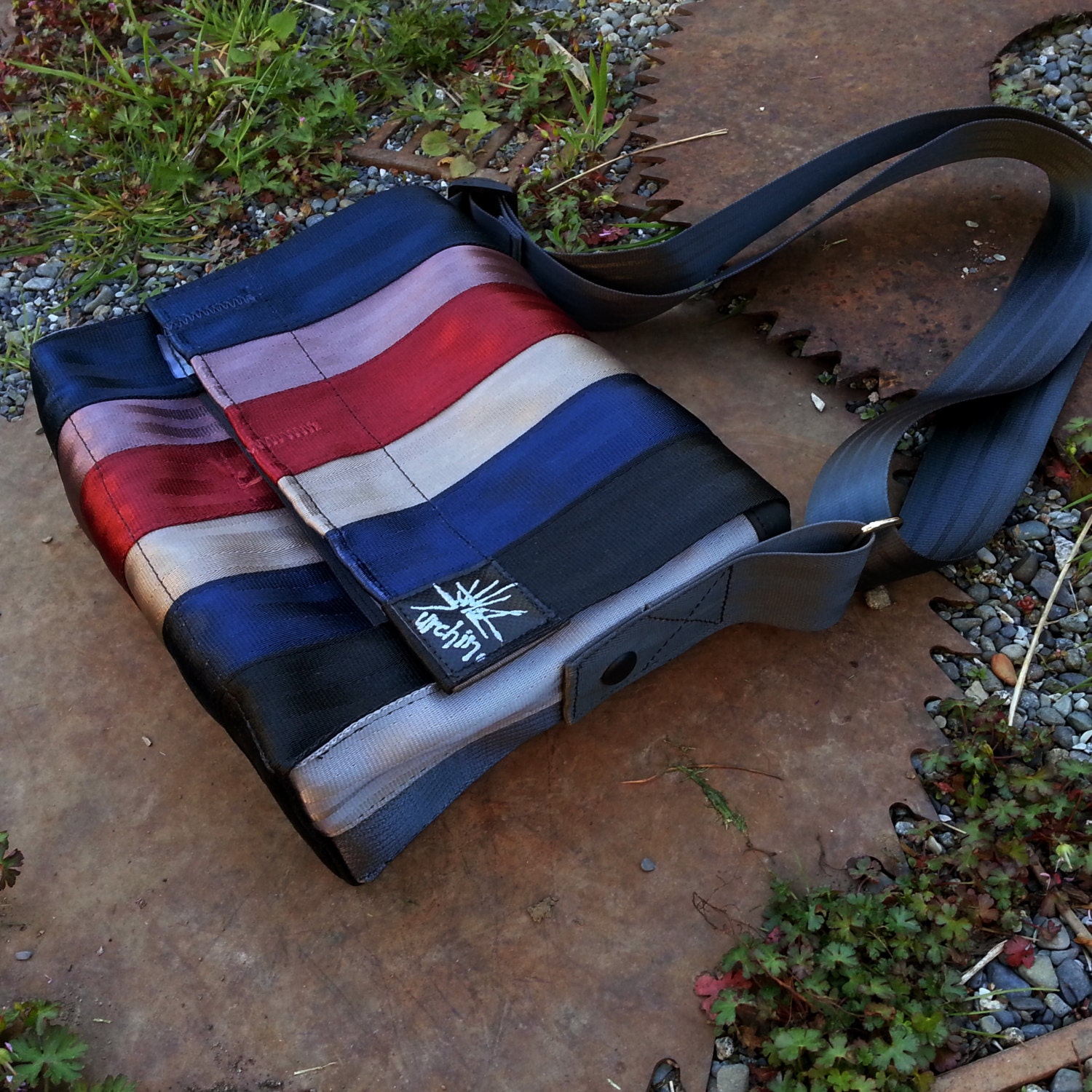 Seatbelt bag purse messenger bag computer ipad Eco friendly bag made from repurposed seat belts