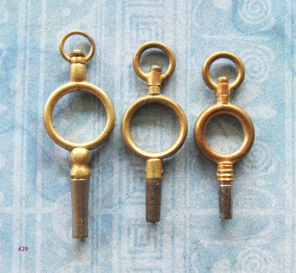Antique Watch Key Lot Early Victorian Brass Pocket Watch Wind Fob Keys Diy Jewelry Steampunk Finding